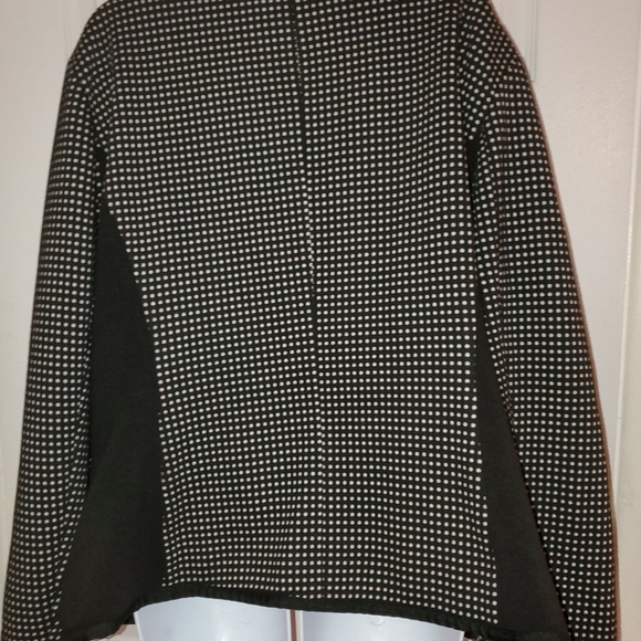 Black & Whitw Women's Jacket - Picture 4 of 5